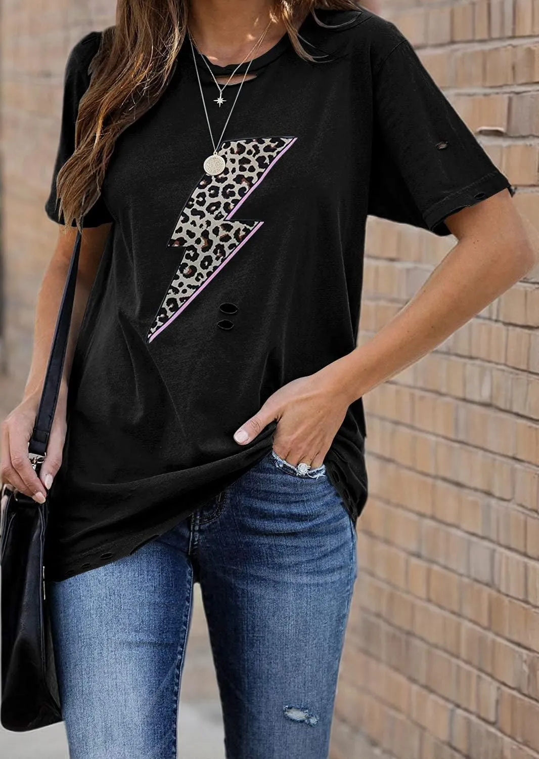 INFITTY Womens Basic Graphic Tees Casual Summer Short Sleeve Shirt Blouse Lightning Leopard Print Tops Tunic