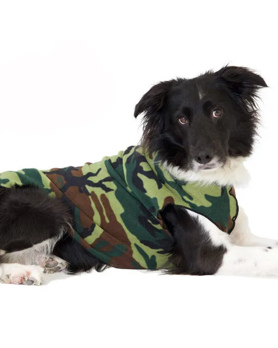 Stretch Fleece Pullover in Modern Camo Print